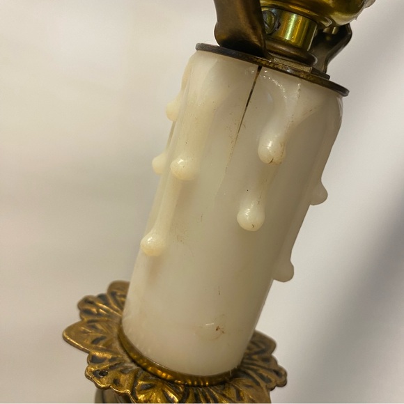 Elegant Gold Table Lamp brass vintage Regency style. No lampshade - Picture 16 of 16